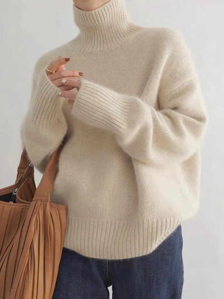 Isabella™ - Timeless Cashmere Turtleneck
